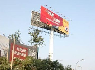 宣恩户外广告怎么做才能让人一眼记住？